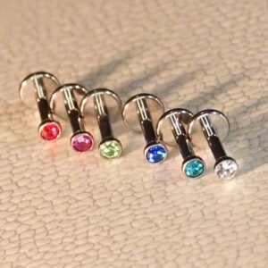 Maha - Labret interne argenté orné d'un cristal coloré