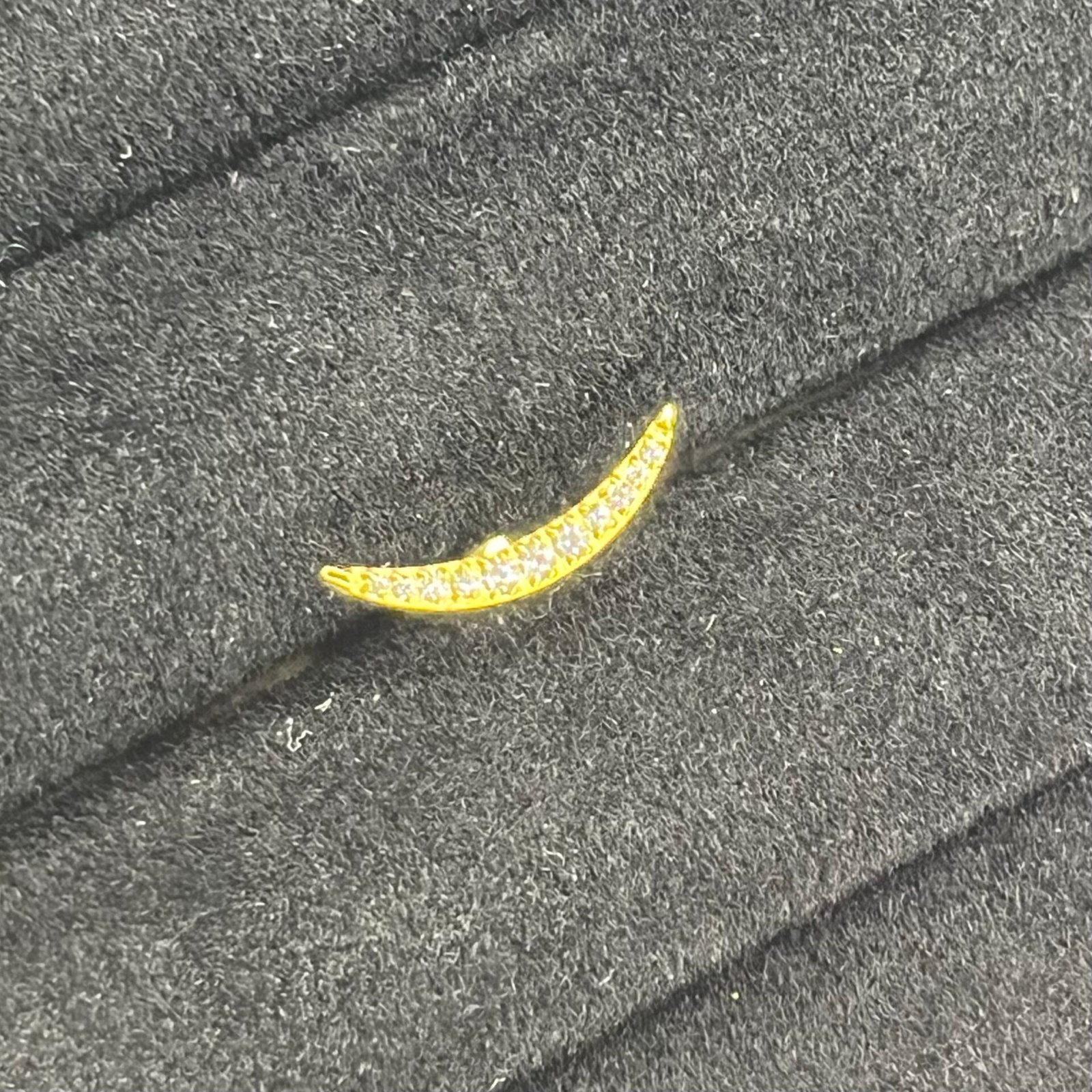 Luna - Labret doré d’une lune 🌒 ornée de cristaux